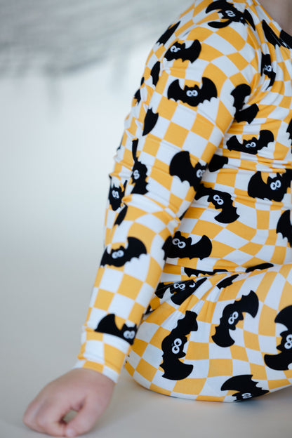 Bewitching Bats (NO RUFFLES) Bamboo Zippy