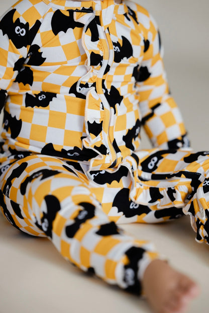 Bewitching Bat (RUFFLE) Bamboo Zippy