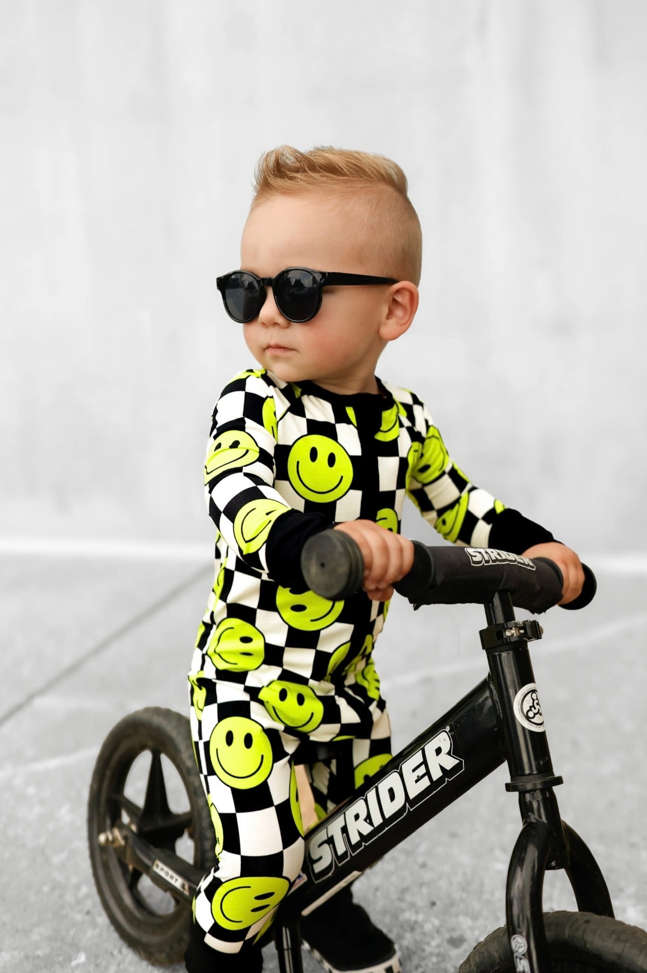 Neon Electric Lime Smileys Bamboo Zippy